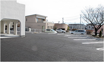 くぼた歯科クリニックの駐車場